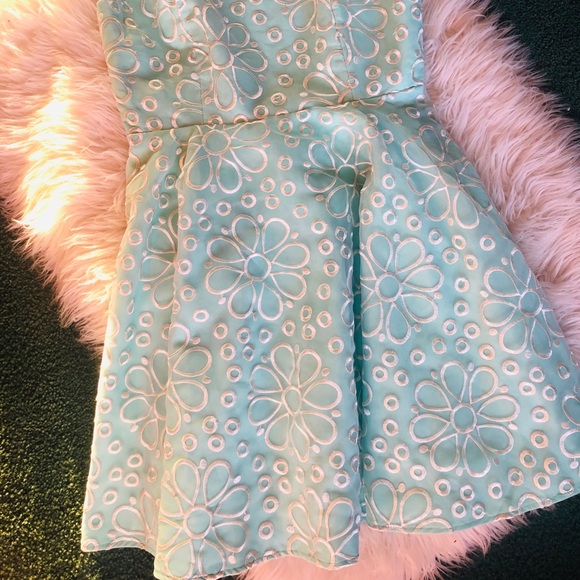 Ladies cocktail 👗 - Picture 2 of 2